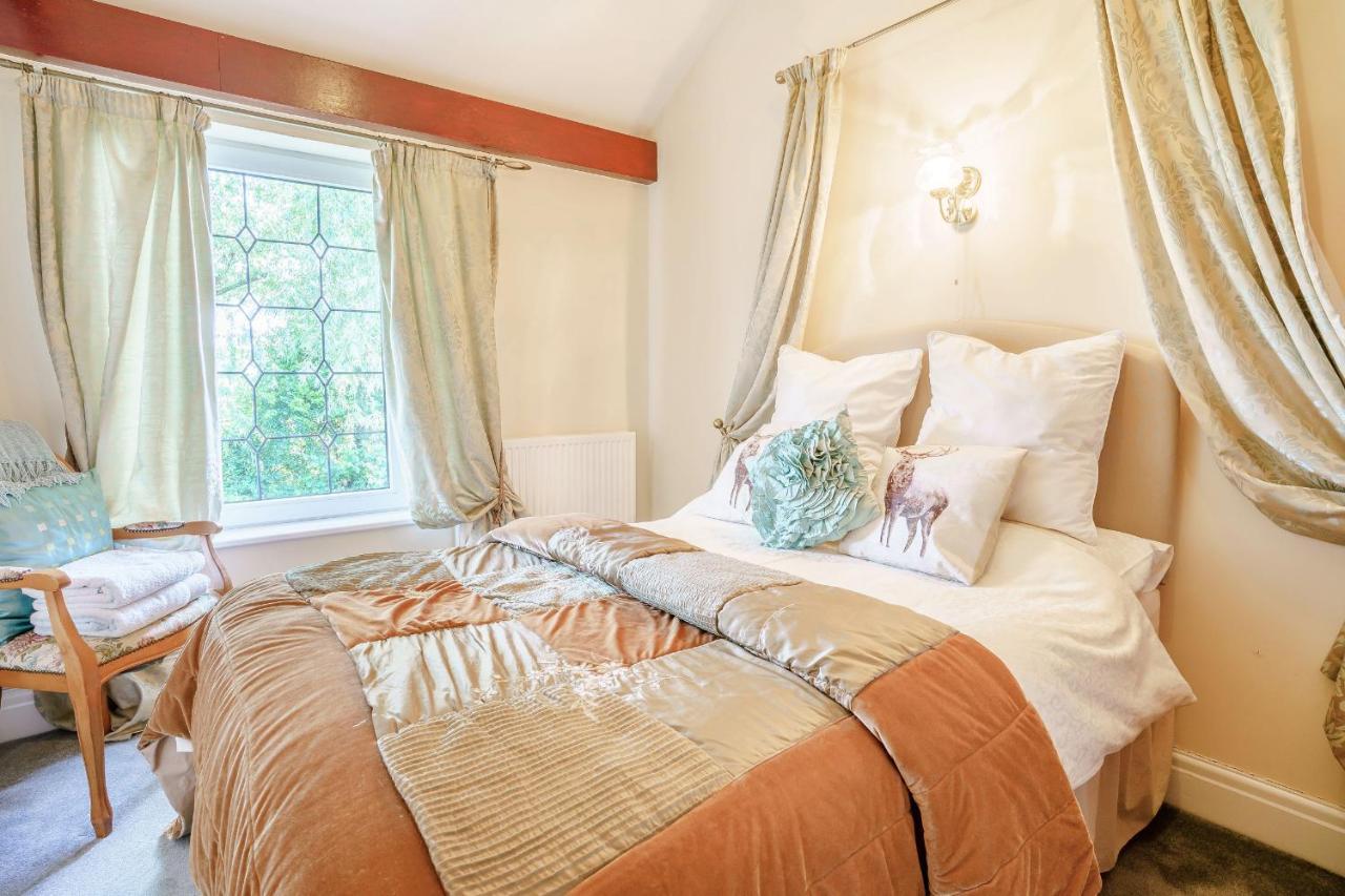 Ash Cottage คลานท์วิท เมเจอร์ ภายนอก รูปภาพ